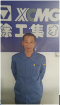 开云大修车间的维修工程师