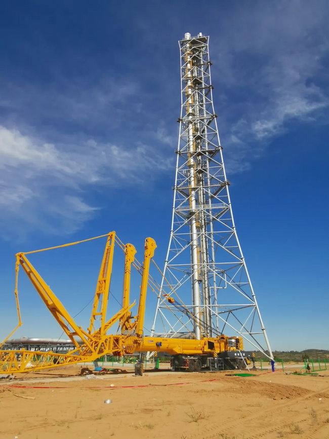 徐工QAY650A起重机适用石油、化工、基建等多个领域