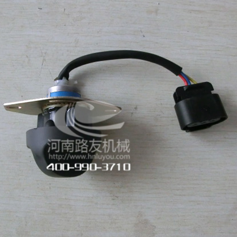 徐工配件--五十铃油水分离器